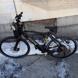 2025 Aventon Solera 2.5 E-Bike Matte Black