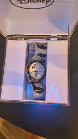 Vintage collectible Disney Mickey Mouse Watch with Box