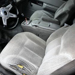 Sipverado Sierra Seats