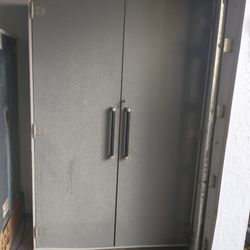 Coleman Cabinet With Keys,47"1/2Lx75"1/2Hx19"1/2W