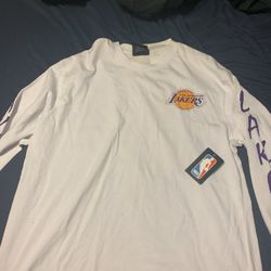 New!!Lakers shirt