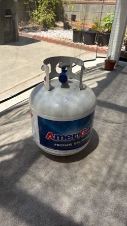 Full Propane Gas Tank