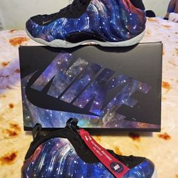 Nike Galaxy Foamposite (2025)