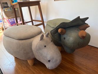 Kids storage ottomans