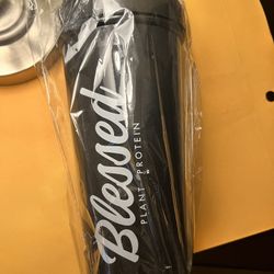 Protein Shaker Bottle