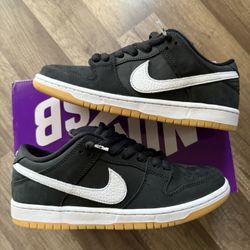 Nike SB Dunk Low Black Gum sz 8