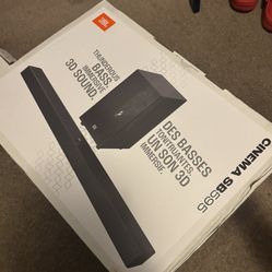 JBL Cinema (SB595) 5,1 Dolby Atmos Soundbar System | 440W Peak Power + Wireless Subwoofer- JBL Signature Sound