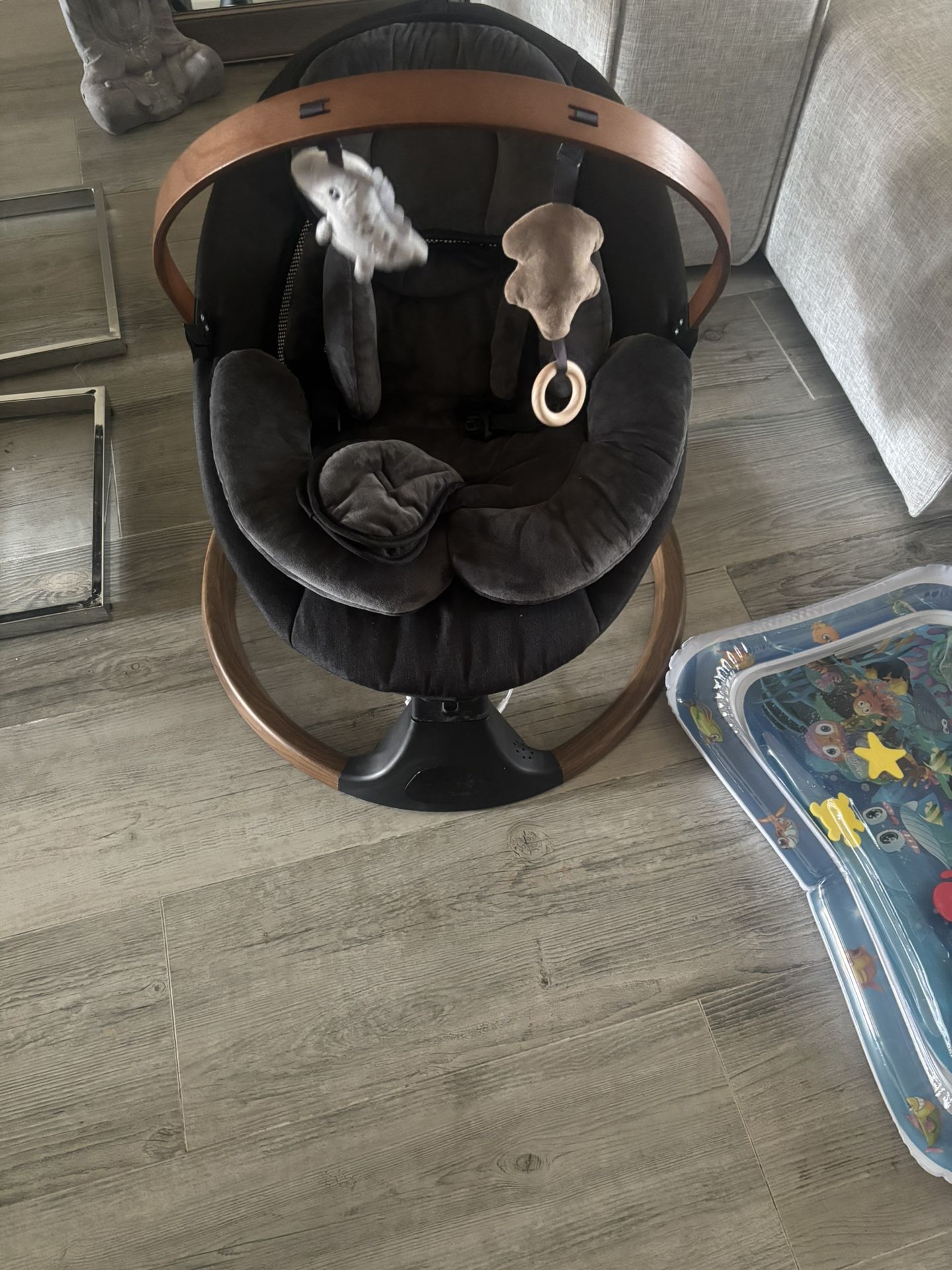 Baby swing Monamii With Music And 5 Speed