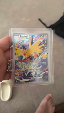 Zapdos Illustration Rare 133/128 30th Celebration Collection ENGLISH