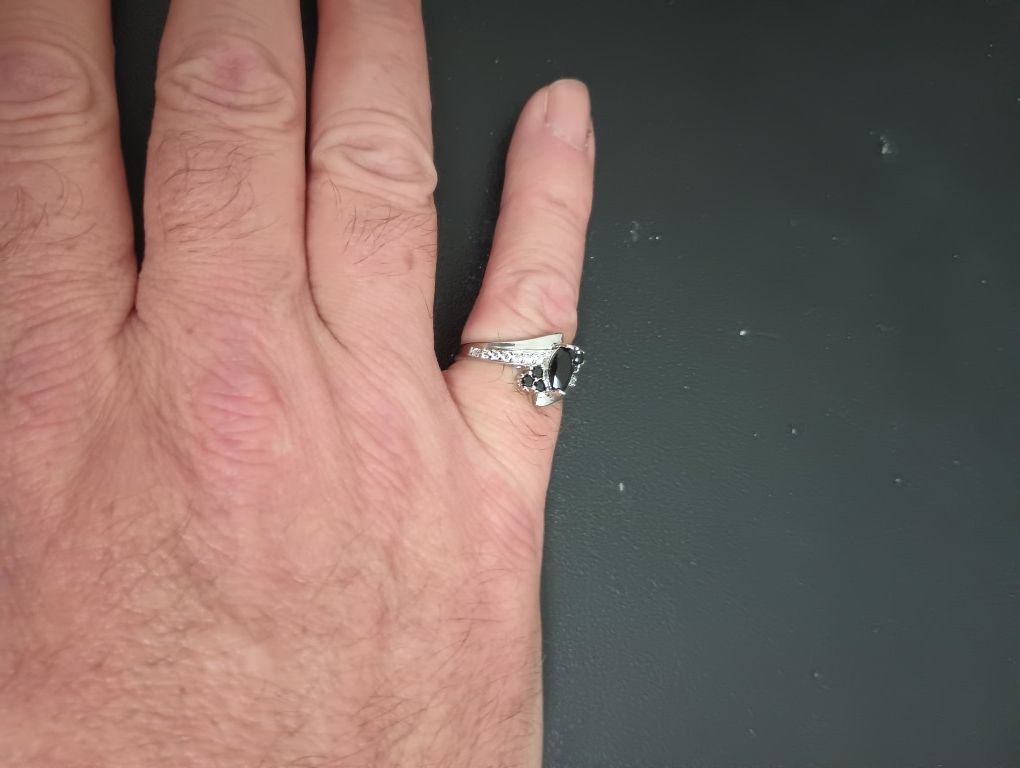 Silver Tone Women's Ring With Simulated Stones