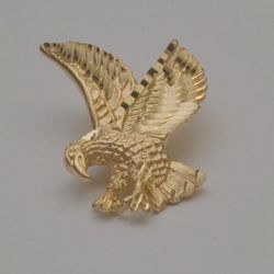 14K Yellow Gold Flying Eagle Pendant Charm Polished Textured Design