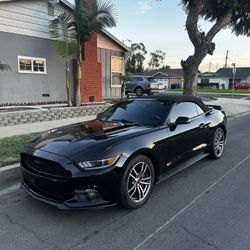 2016 Ford Mustang Convertible W/ Equipment Group