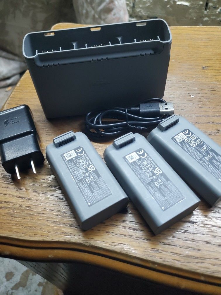 Original Dji Mini 2 Batteries With Charging Hub And Samsung Fast Charging Block