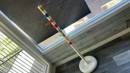 Vintage rack for kids