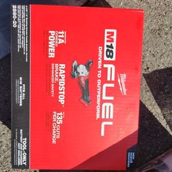 Milwaukee M18 Fuel Brushless Grinder 