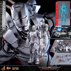 Hot Toys MMS431-D20 Iron Man Mark II (Special Edition) Diecast 1/6 Figure