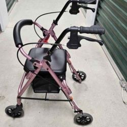 Excellent condition lightly used Nova Getgo Petite Rollator walker.  Measurements are in the pictures. $75