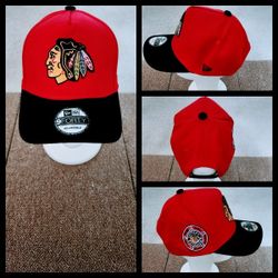 CHICAGO BLACKHAWKS NHL HOCKEY 🏒 SNAPBACK HAT. 