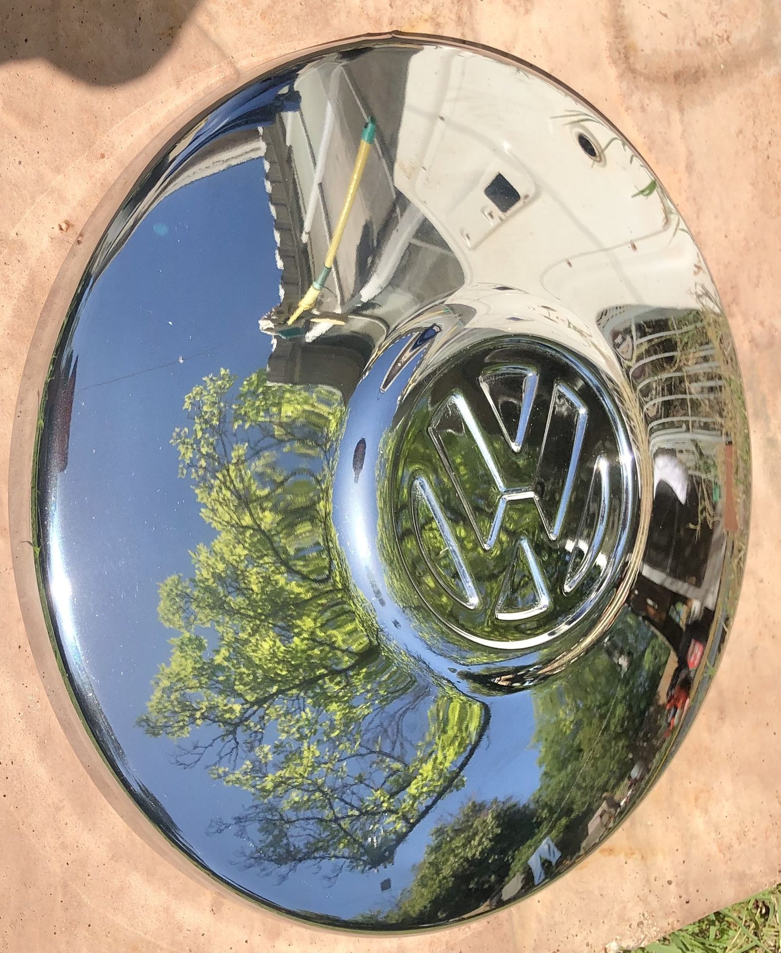VW Chrome Hubcap 10 Inch