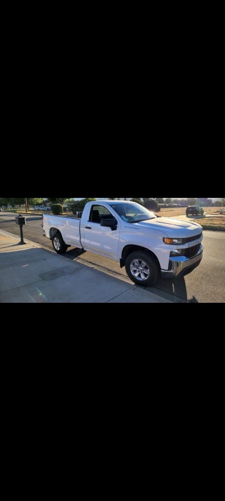 2022 Chevy Silverado Clean Title New