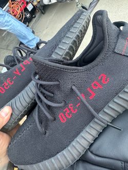 adidas Yeezy Boost 350 V2 Black Red size 12 men