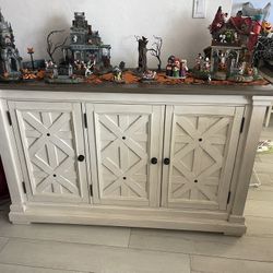 Dining Server/ cabinet