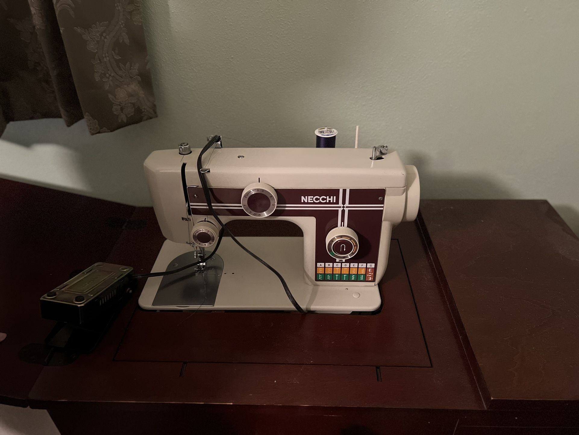 Vintage Necchi Sewing Machine With Desk