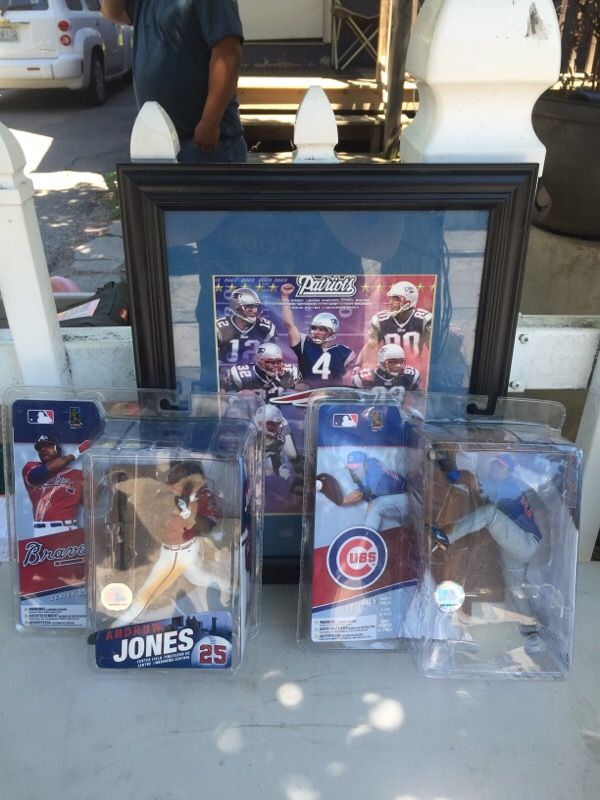 Patriots poster and baseball action figures
