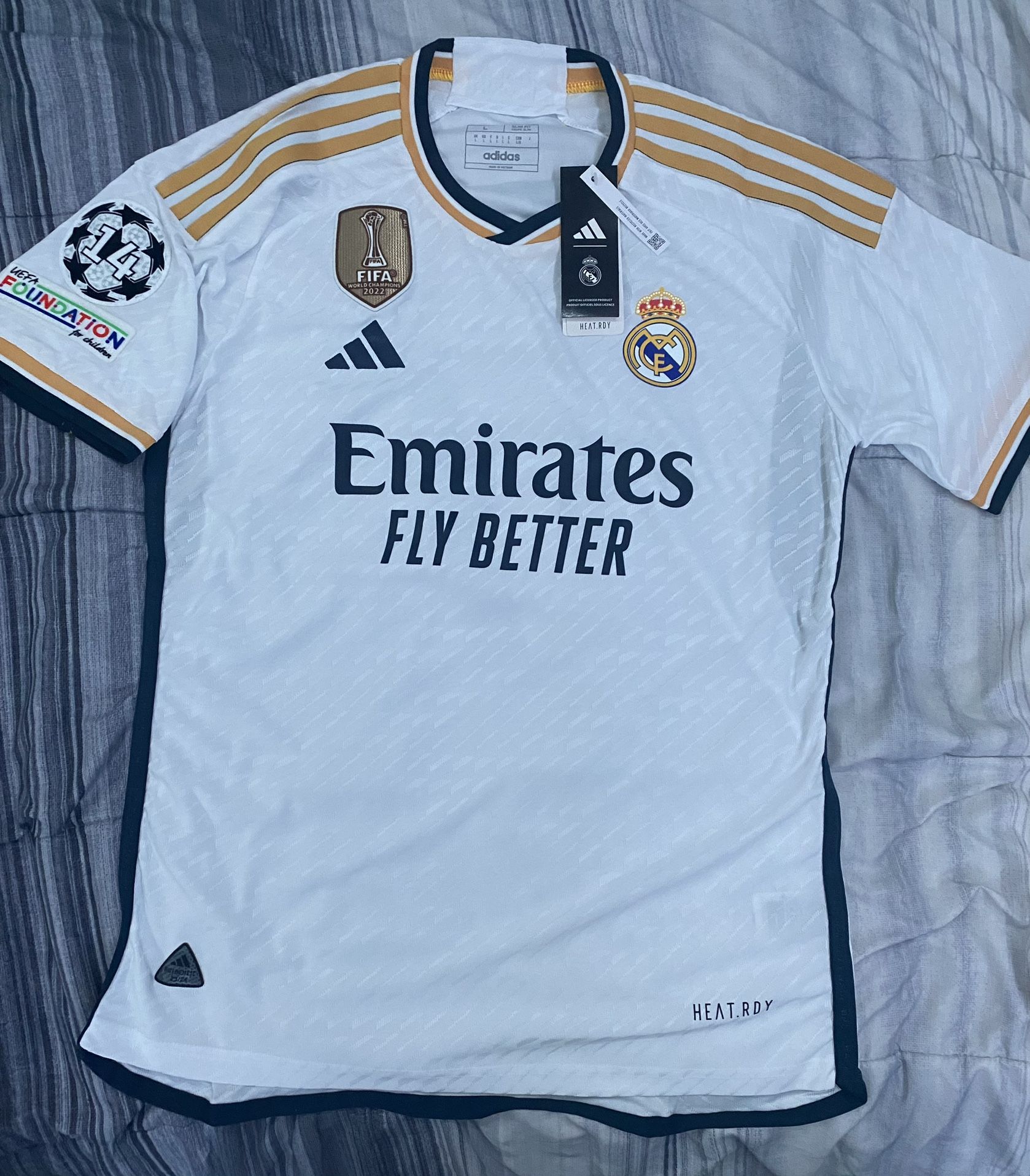 Real Madrid 2023/2024 home player version jersey + UCL Badge.  Size L mbappe 9