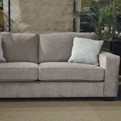 Brand New Nice Couch With Pillows 