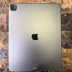 12.9 Inch 4th Gen I Pad Pro 