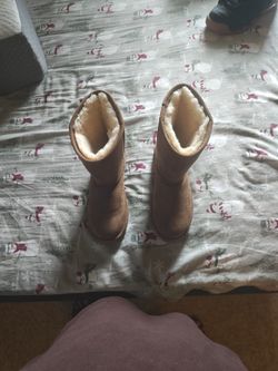 Bearpaw Boots