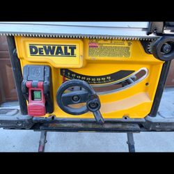 Dewalt Saw 
