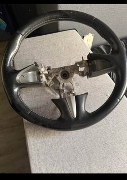 Infiniti q50 2015 3.7 steering wheel