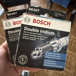 8 Bosch 96307 spark plugs for gm motors 5.3l and 6.2l