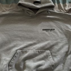 Essential Hoodie Sz L