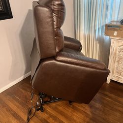 Wide Seat Lift Chair/ Recliner 