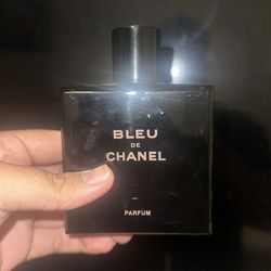 Bleu De Chanel Perfum