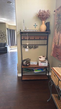 Entryway Hall Tree with Shelves and Hooks