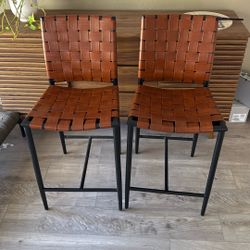 Tan Woven And Black Counter Height Stools