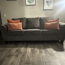 7.5 Foot Queen Sleeper Sofa
