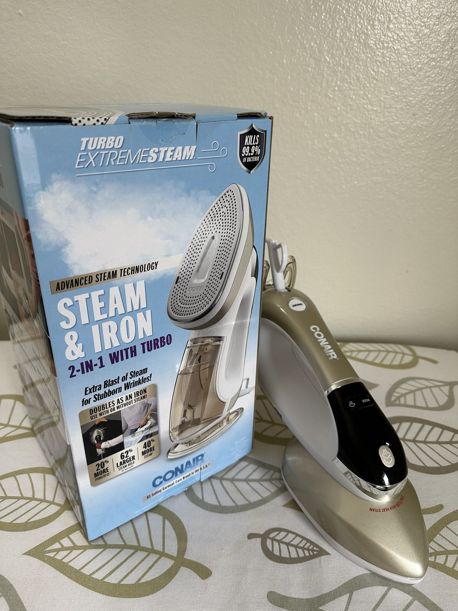 Iron And Steamer (ConAir)
