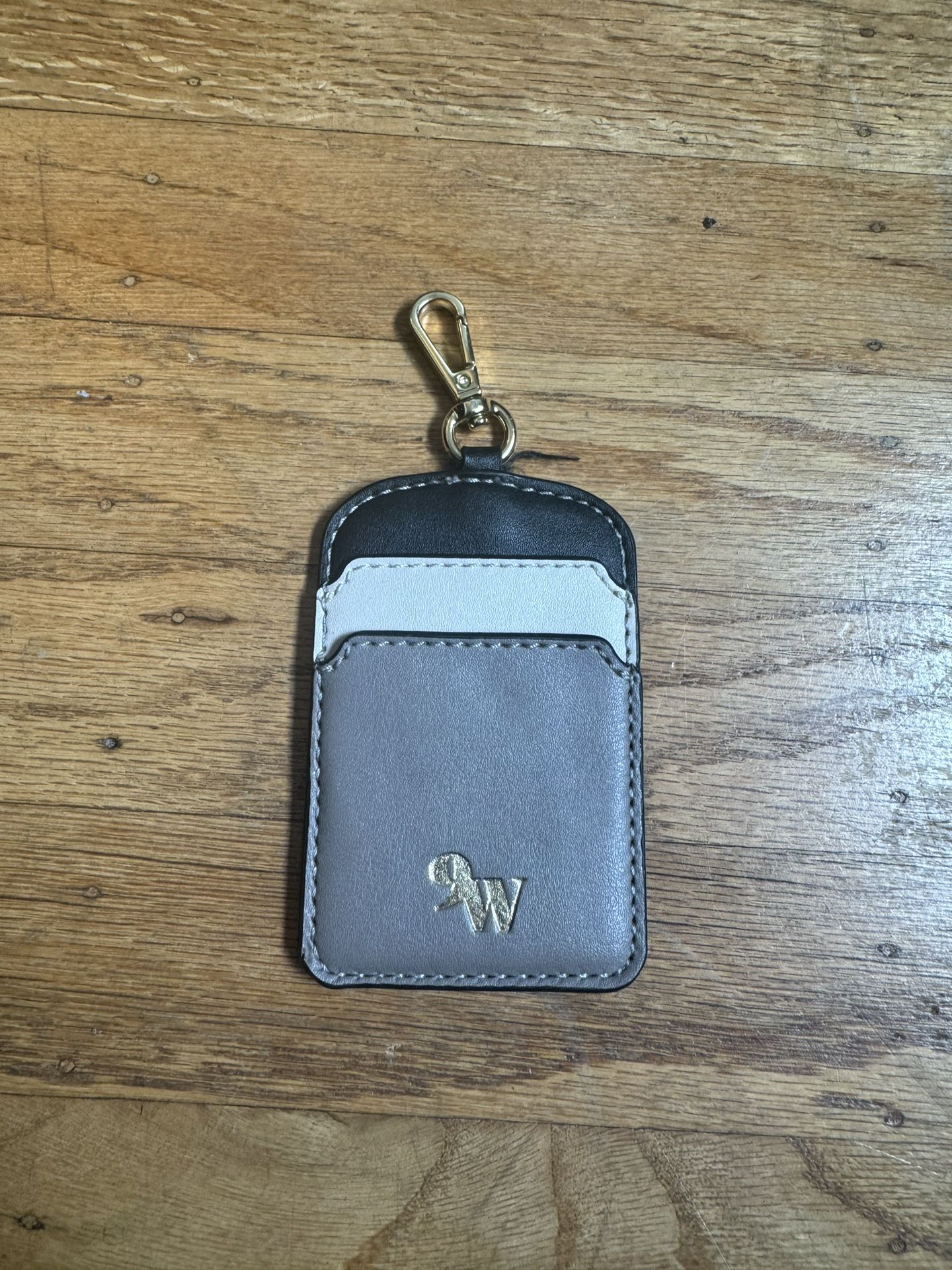 Mini Clip on wallet w/three pockets!
