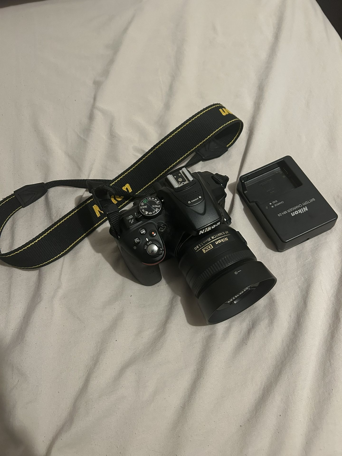 Nikon D5300 DSLR