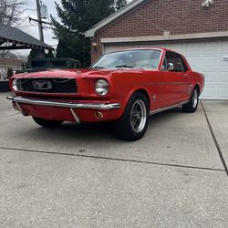 1966 Ford Mustang
