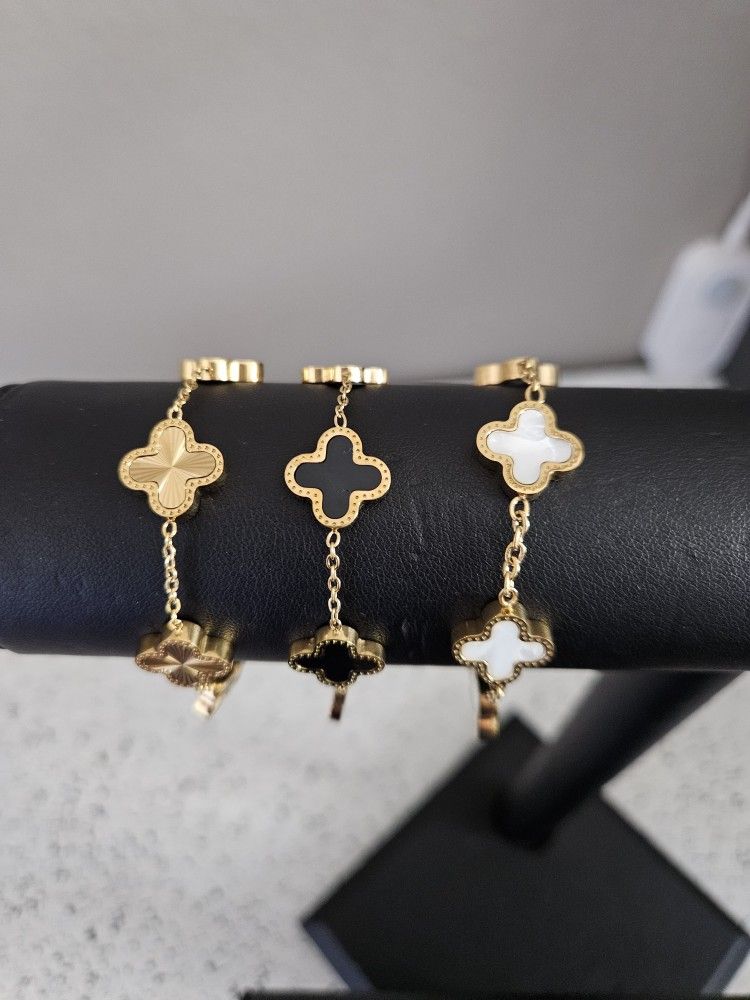 Clover Bracelets 