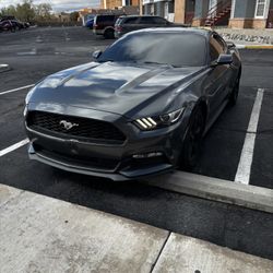 2015 Ford Mustang