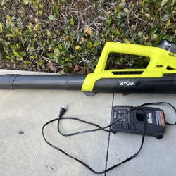 Ryobi ONE+ 18-Volt Lithium-Ion + charger