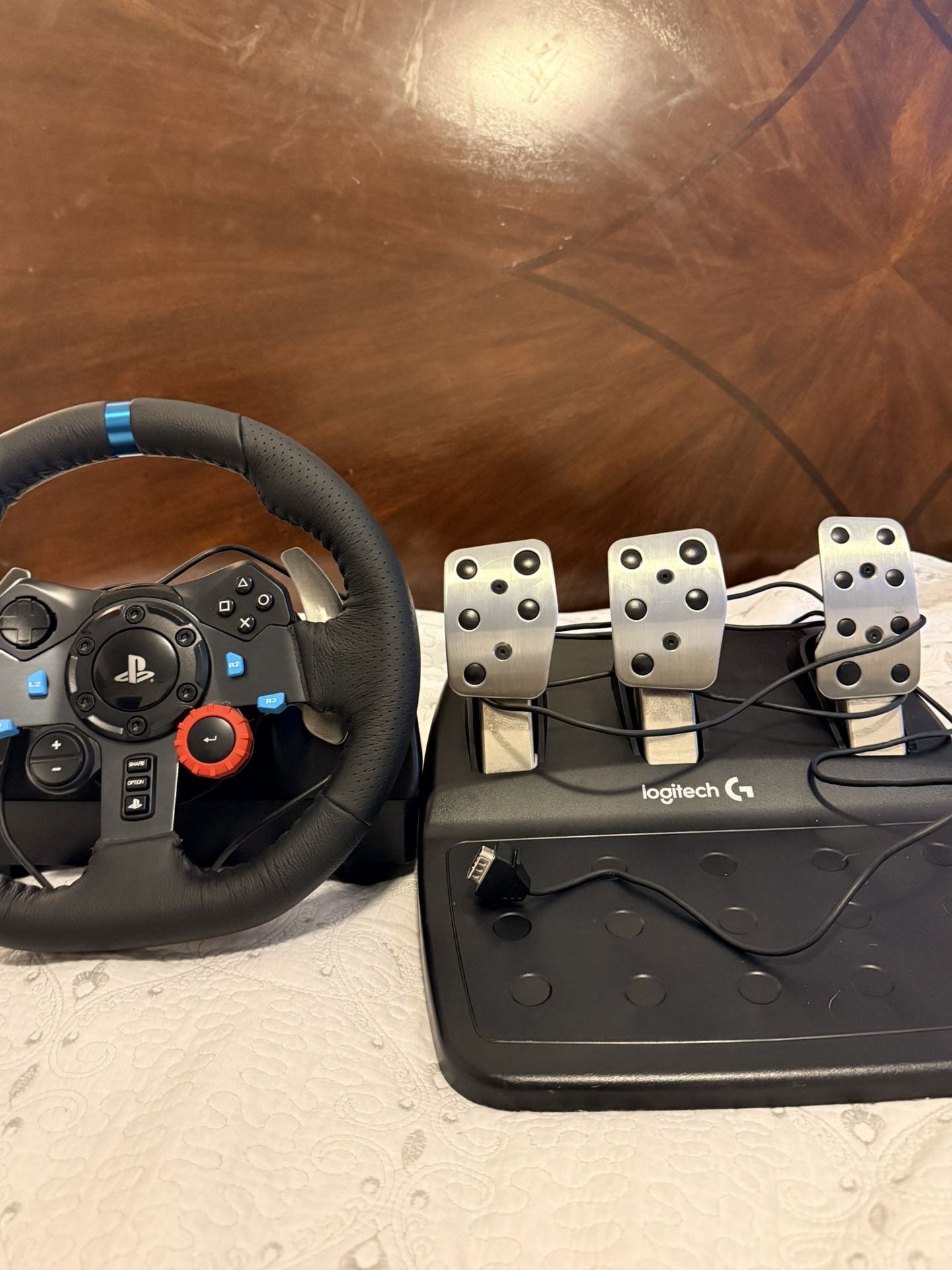 Logitech Steering Wheel