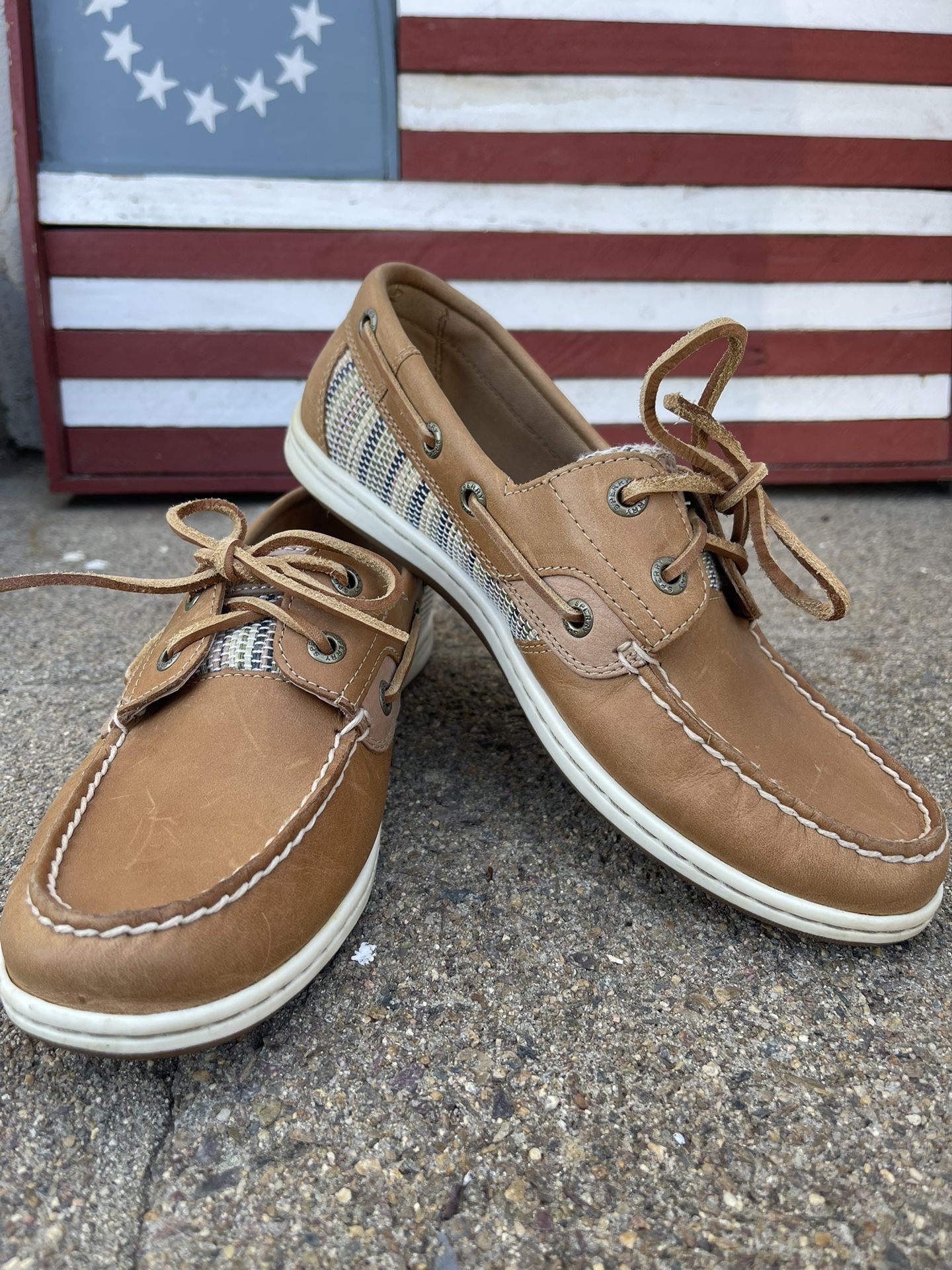 Sperry Women’s Koifish Raffia Leather Slip-on Boat shoes Size 7M